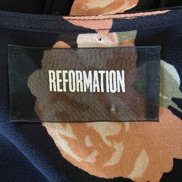 Reformation Dress Black Pink Floral Wrap Mini New Without Tags Sz XS - Picture 7 of 7